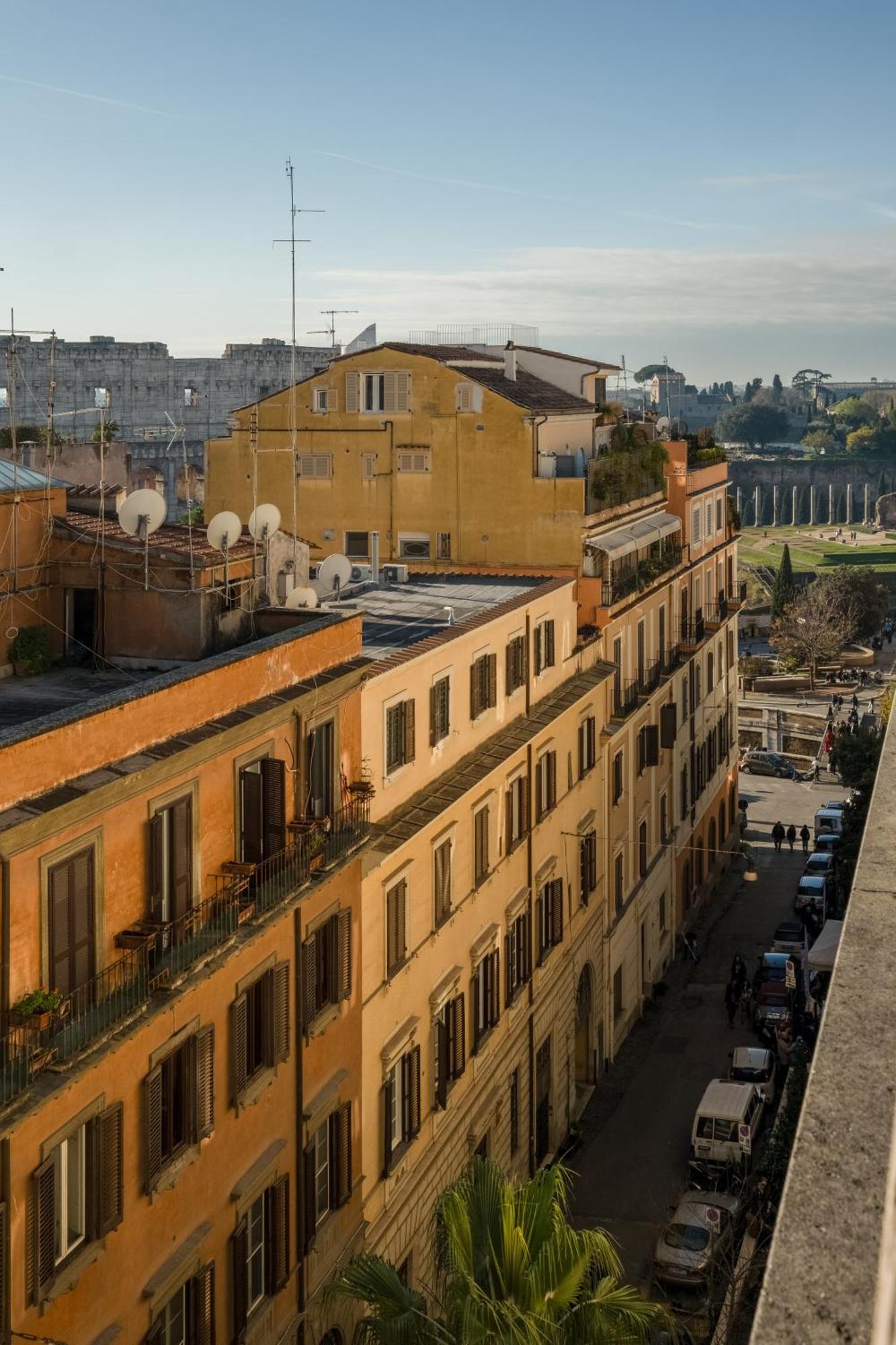 Colosseo Flats And Penthouse Roma Exterior foto